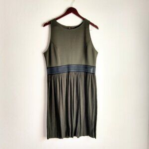Mossimo sleeveless large olive green dress